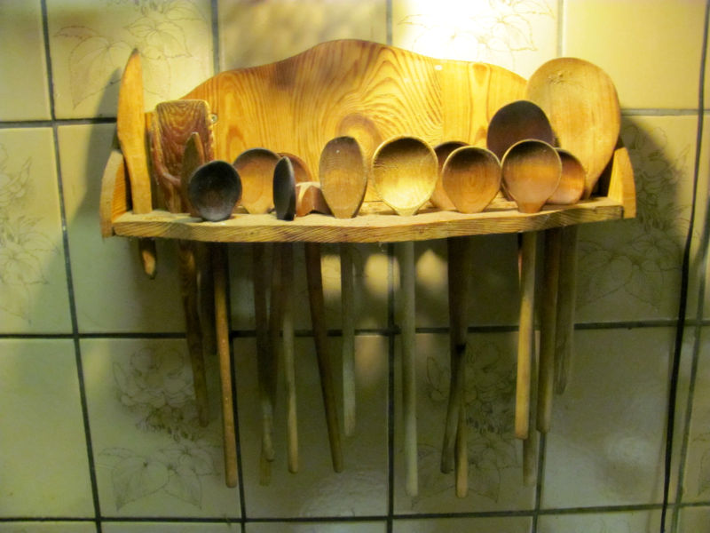 Holzlöffel aufhängen